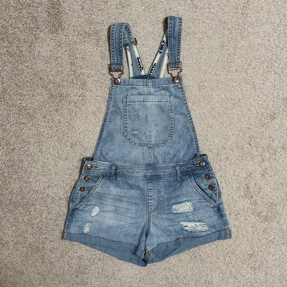 Forever 21 Light Wash Denim Overall Shorts